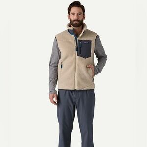 Men’s Patagonia Cream Fleece Vest Sz M Outdoors Hiking